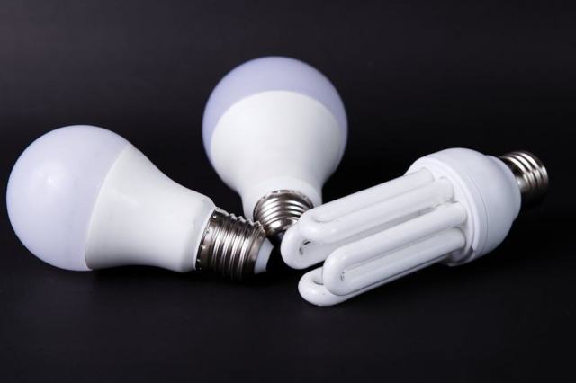 Ampoule xenon : kit LED voiture haute performance