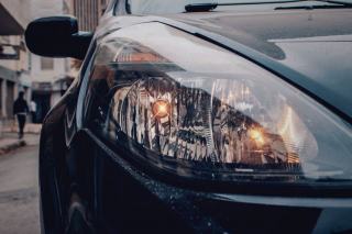 Connecteur ampoule h4 : kit LED voiture et moto pas cher