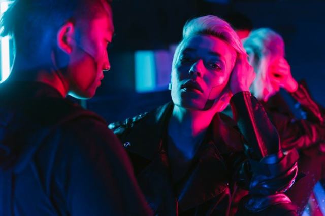 Connecteur cosse electiqueauto denudant ampoule