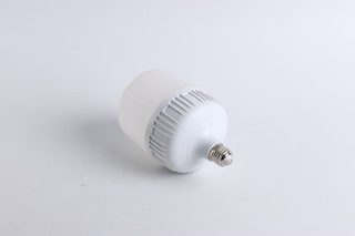 Laguna 2 phase 2 : ampoule LED haute performance pour voiture